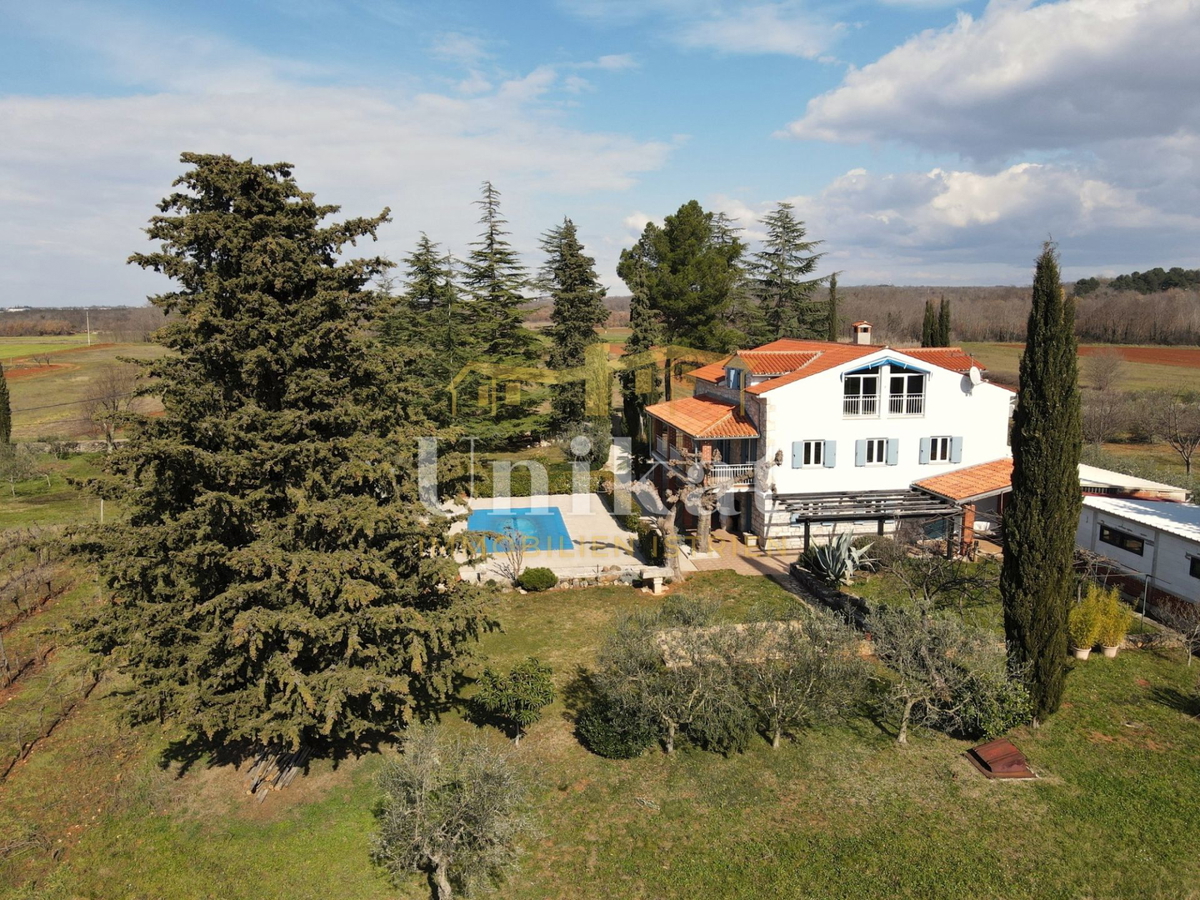 Дом POREČ, 1.195.000 €